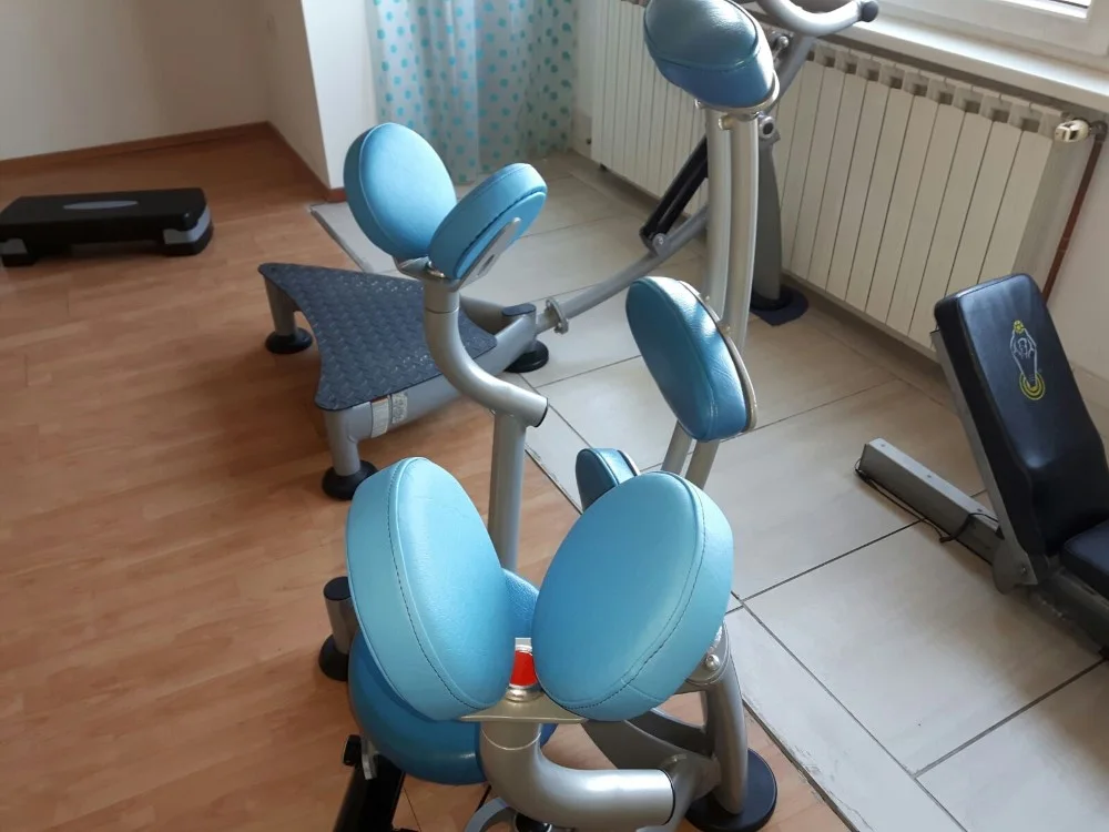 Sprave za fitnes i stolovi za masažu — rad 2, tapeciranje Romana