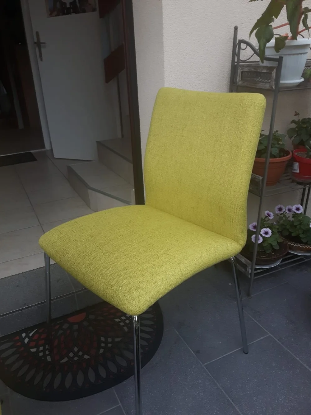 Stolice, fotelje, klupe, tabure — rad 49, tapeciranje Romana