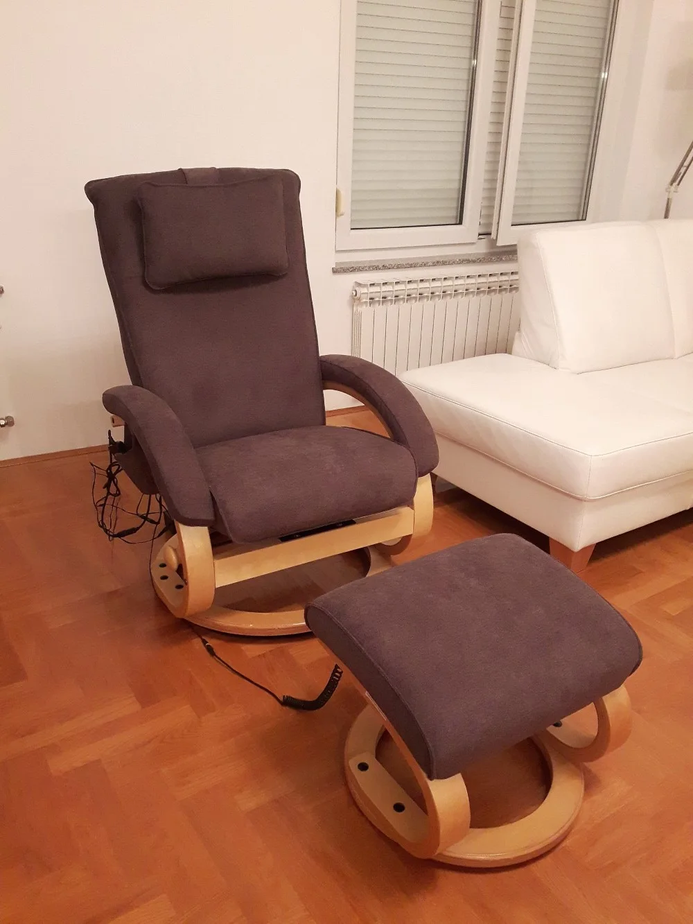 Stolice, fotelje, klupe, tabure — rad 28, tapeciranje Romana