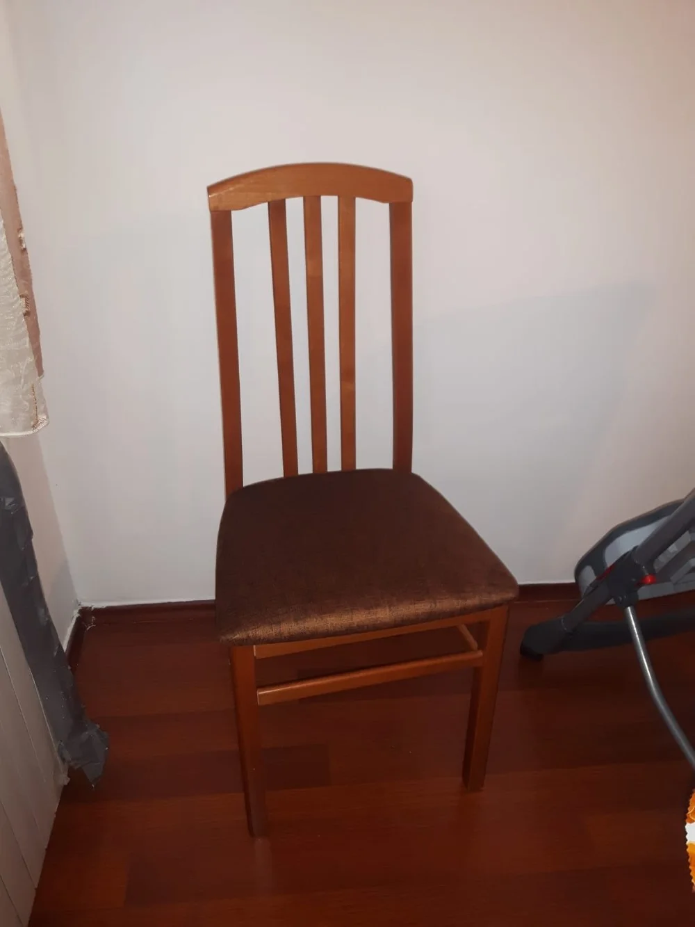 Stolice, fotelje, klupe, tabure — rad 65, tapeciranje Romana