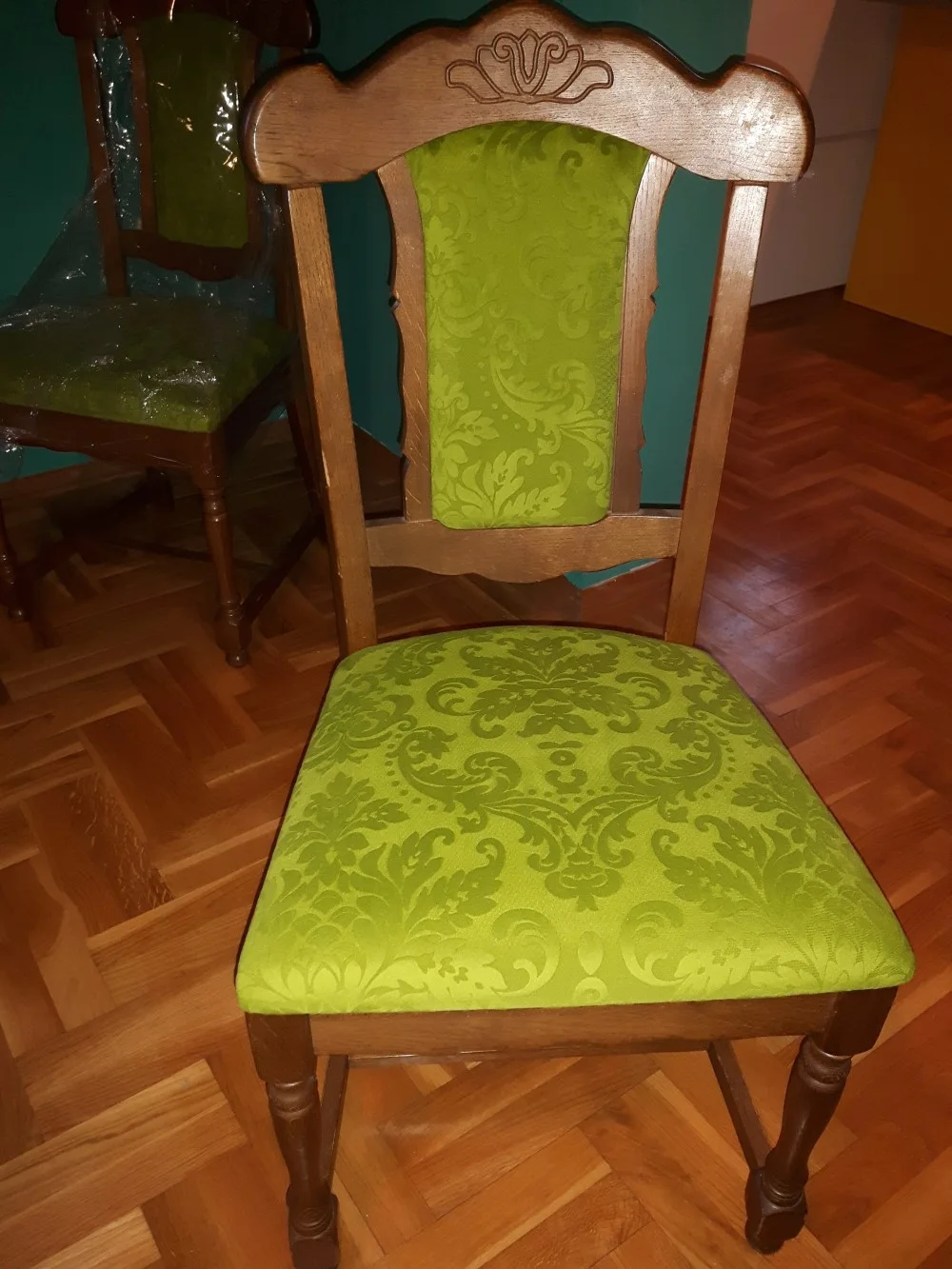 Stolice, fotelje, klupe, tabure — rad 6, tapeciranje Romana